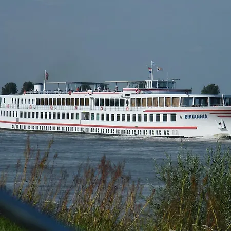 Panzió Haus Rheinblick 3*